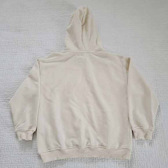 Zara Girls Graffiti Sweatshirt - Picture 4 of 16